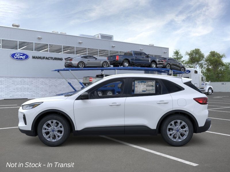 2026 Ford Escape Active photo 2
