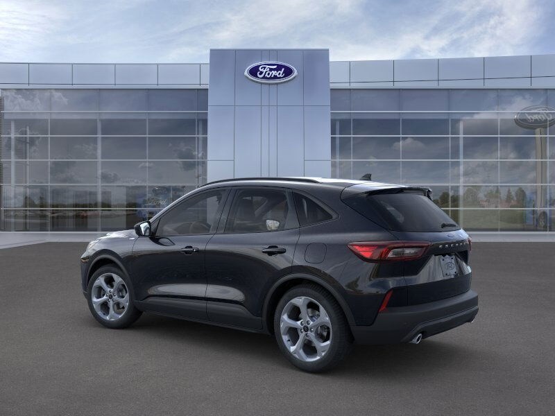 2025 Ford Escape ST-Line photo 4