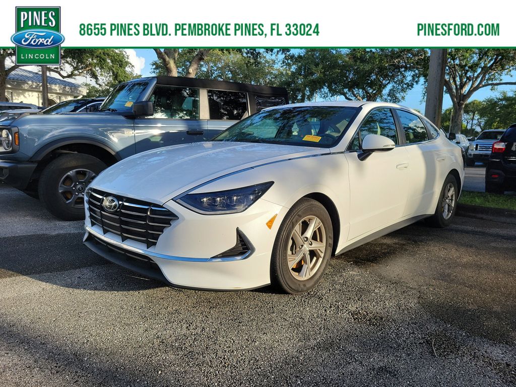 2023 Hyundai Sonata SE's photo