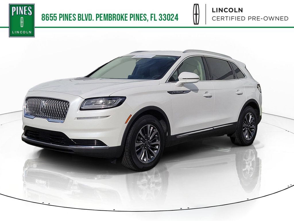 2023 Lincoln Nautilus FWD's photo
