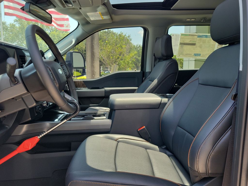 2026 Ford F-250 Super Duty Lariat - Photo 11