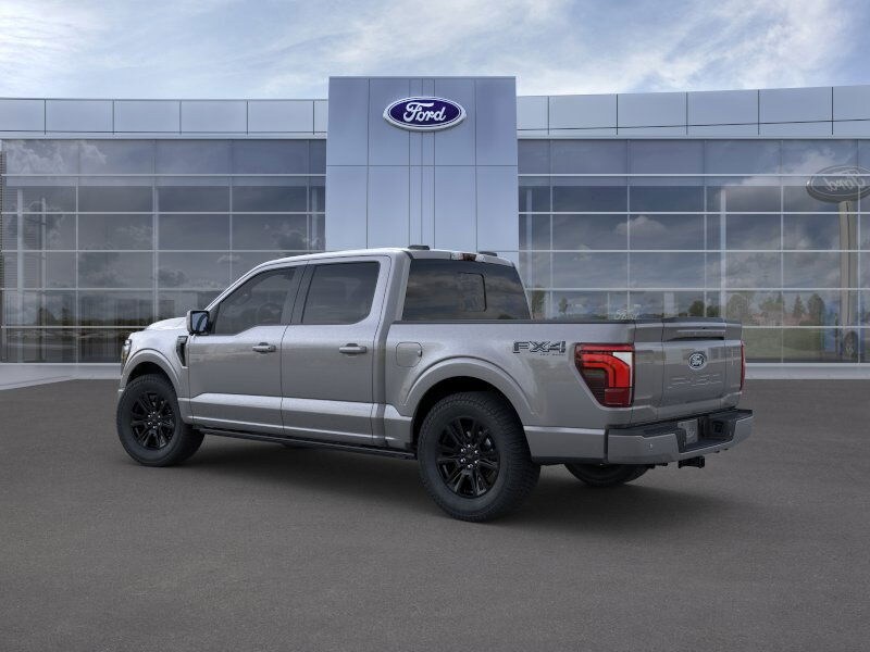 2025 Ford F-150 Platinum photo 4