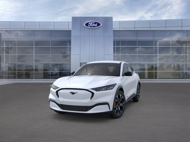 2025 Ford Mustang Mach-E Select photo 2