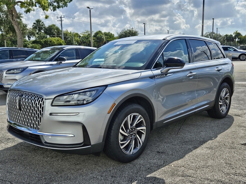 2023 Lincoln Corsair Standard