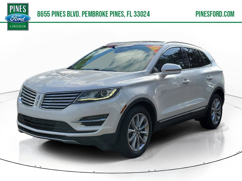 2016 Lincoln MKC Select FWD's photo