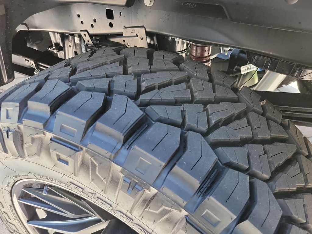 2026 Ford F-250 Super Duty Lariat - Photo 6