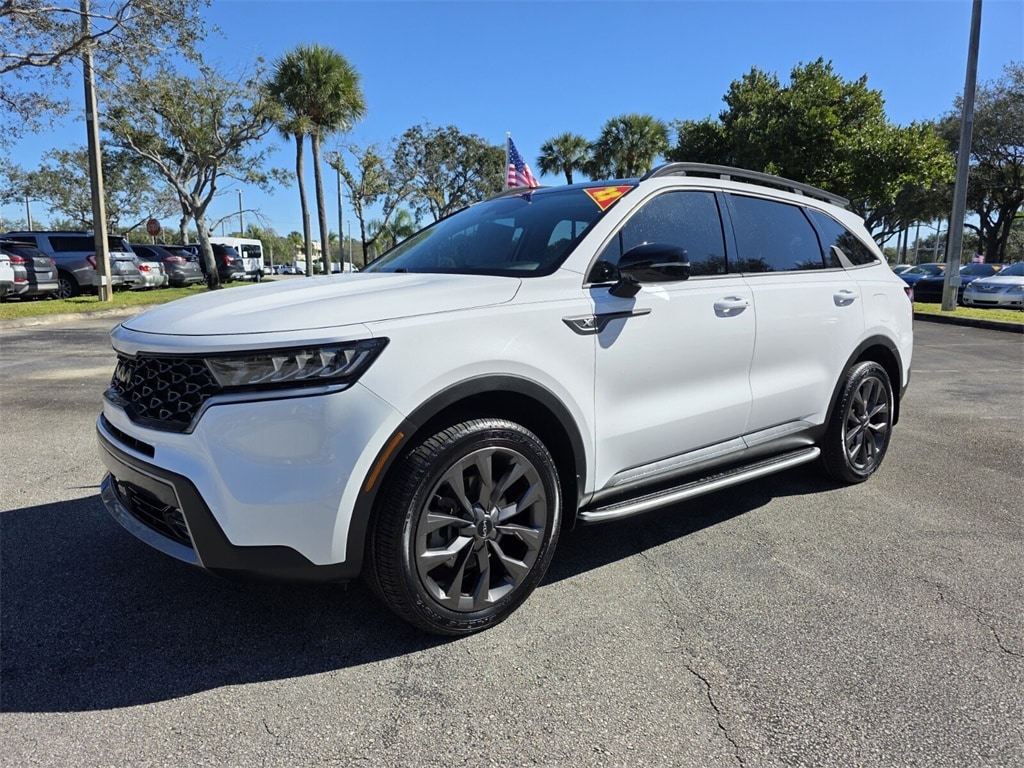 2022 Kia Sorento X-Line EX's photo