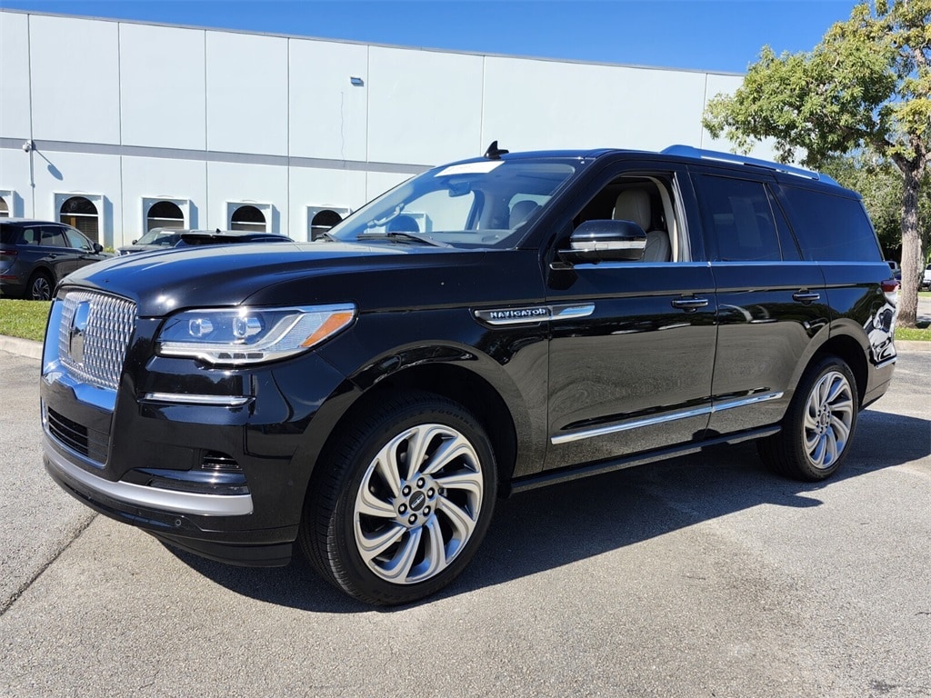 Certified 2022 Lincoln Navigator Reserve SUV