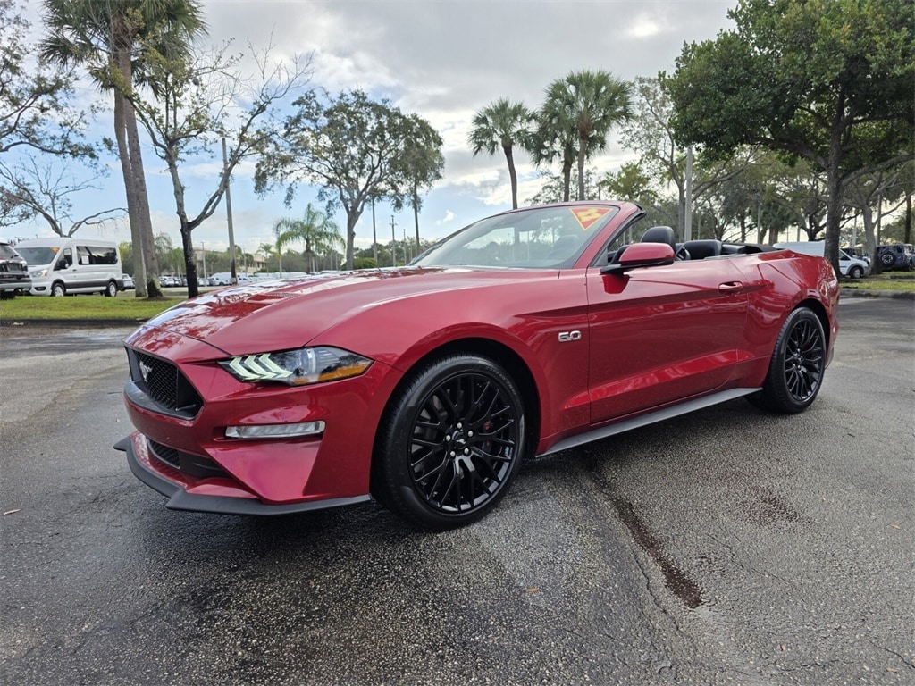2022 Ford Mustang GT Premium's photo