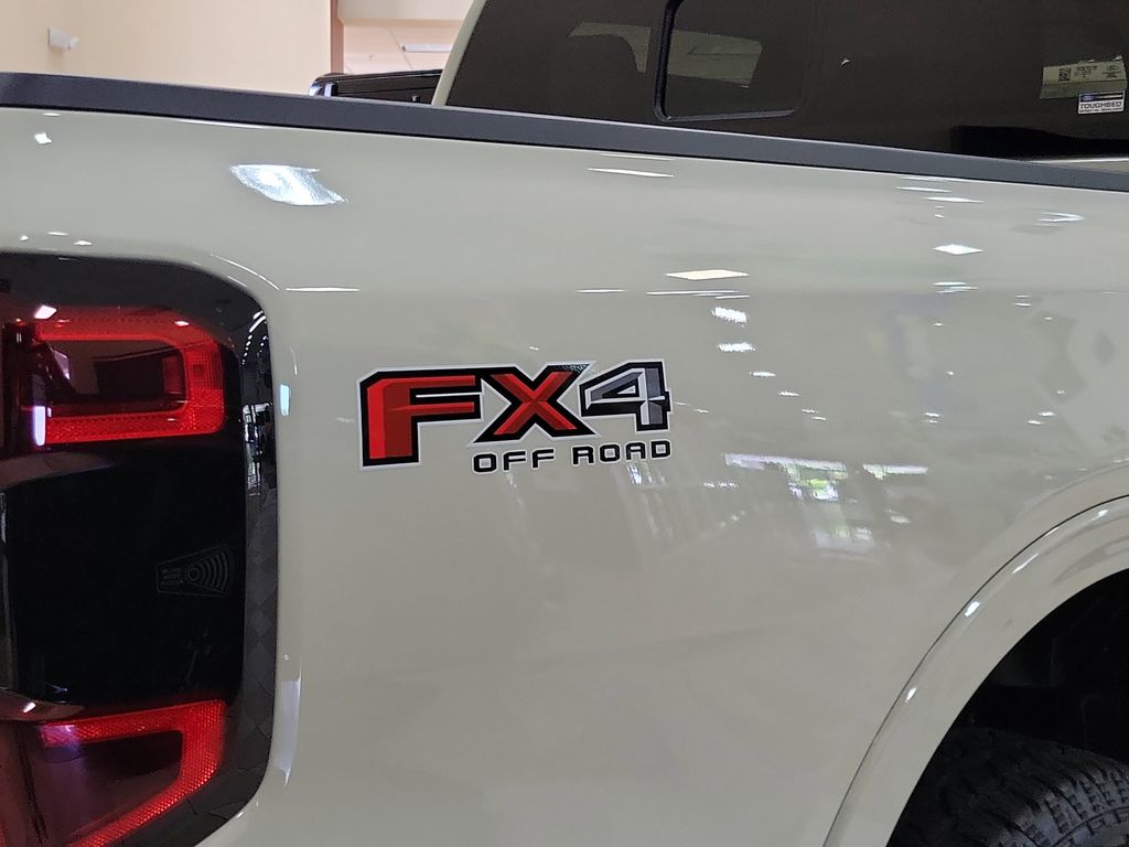 2025 Ford Ranger XLT - Photo 7