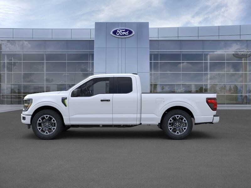 2025 Ford F-150 STX photo 3