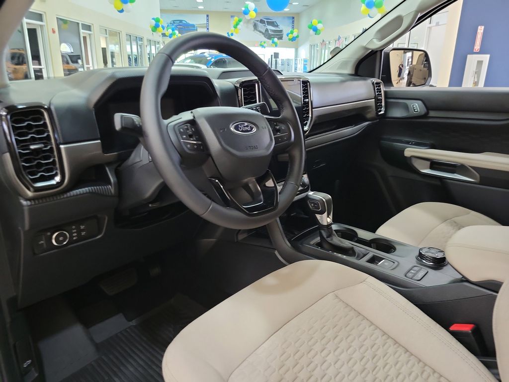 2025 Ford Ranger XLT - Photo 16
