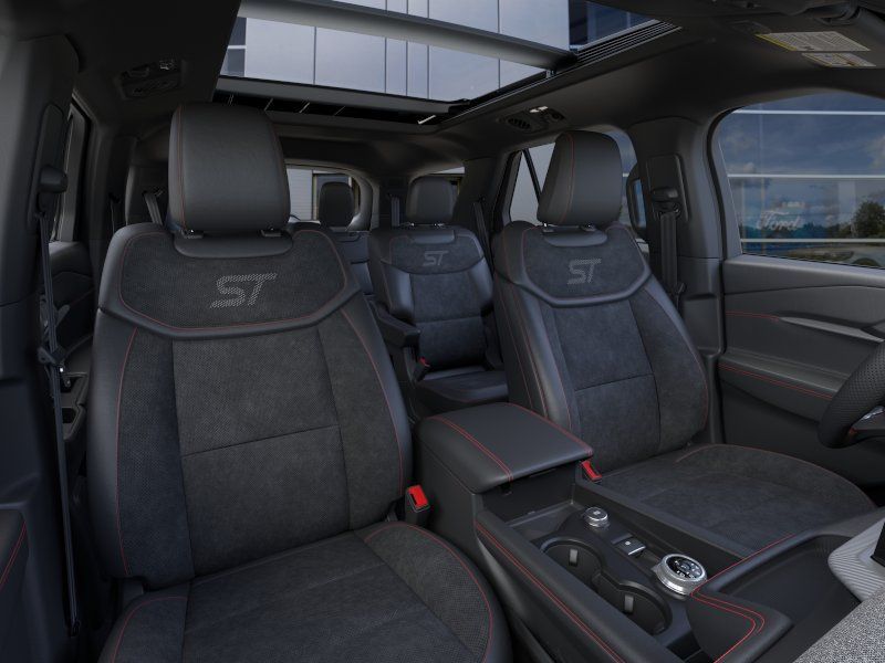 2026 Ford Explorer ST - Photo 10