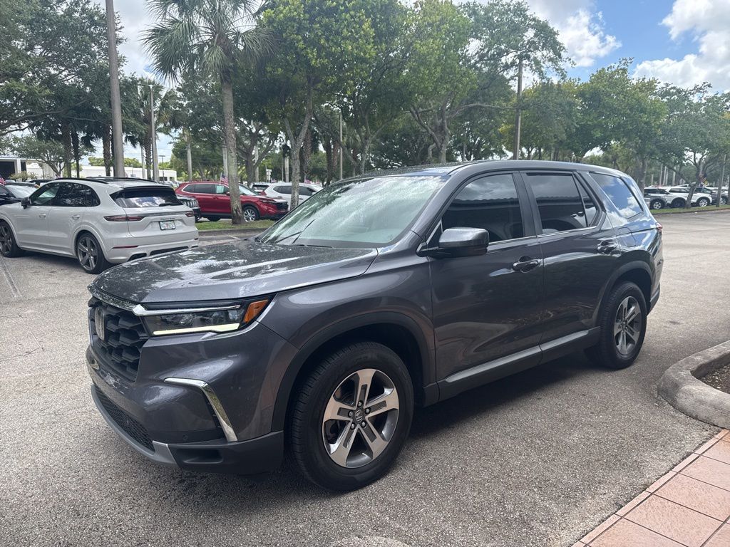 2025 Honda Pilot EX-L 2WD's photo