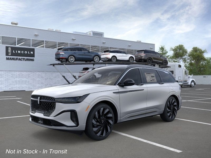 2026 Lincoln Nautilus Black Label's photo