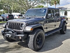 2024 Jeep Gladiator Sport Truck