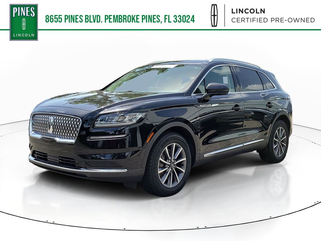 2022 Lincoln Nautilus Standard SUV