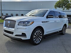 2023 Lincoln Navigator L Reserve SUV