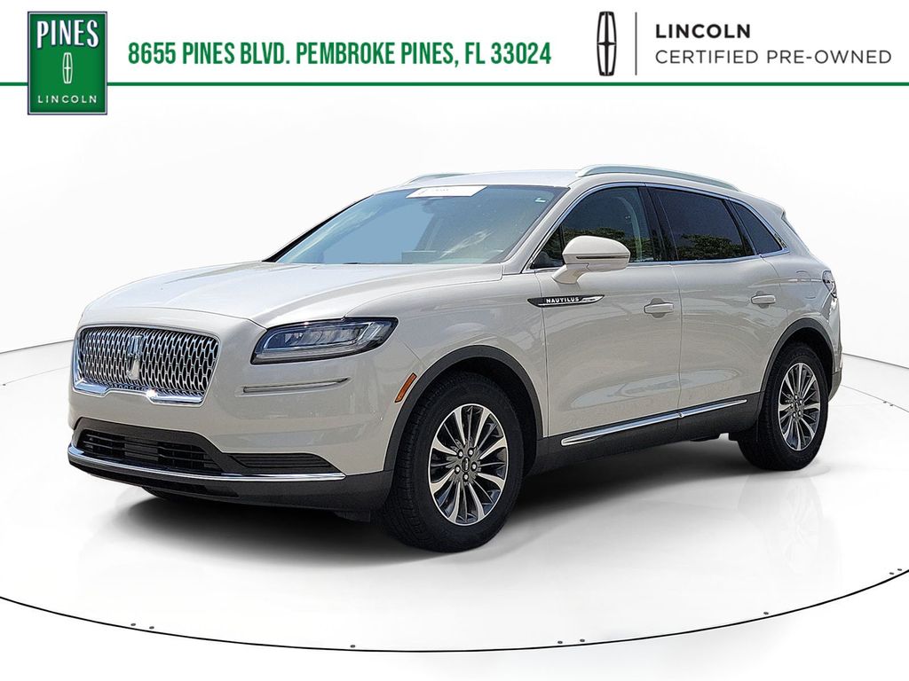 2023 Lincoln Nautilus Standard SUV