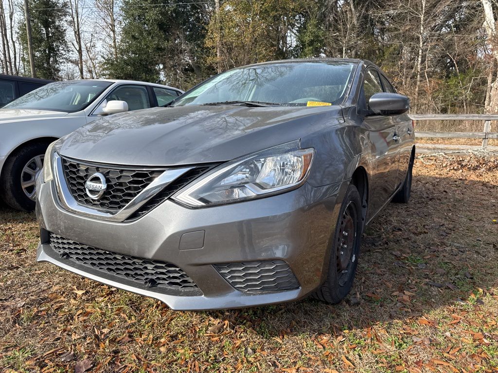 2016 Nissan Sentra SV's photo