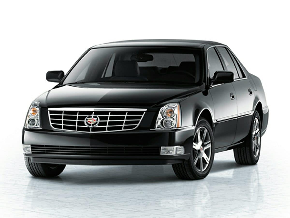 2008 Cadillac DTS's photo