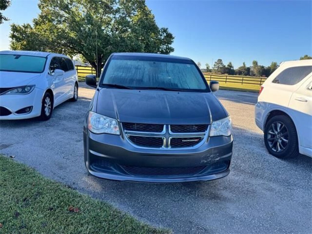 Used 2017 Dodge Grand Caravan SE Van