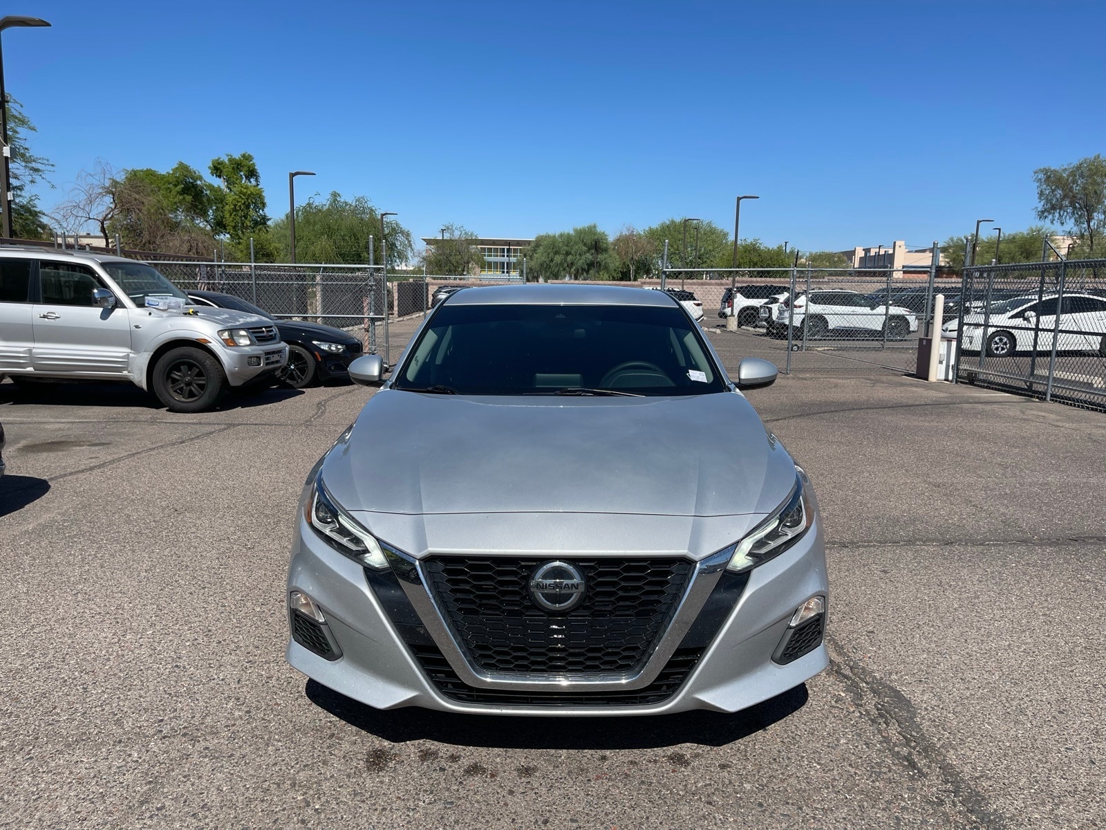 Used 2022 Nissan Altima SV with VIN 1N4BL4DV4NN371076 for sale in Scottsdale, AZ