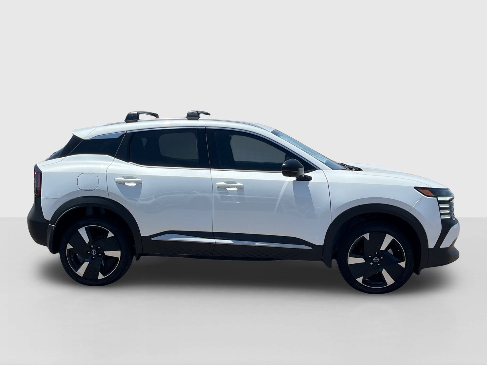 2026 Nissan KICKS SR - Photo 6