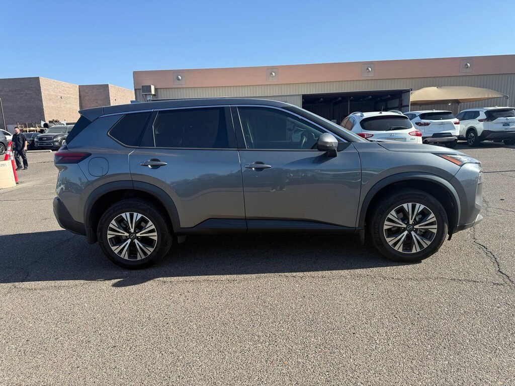 Used 2022 Nissan Rogue SV SUV