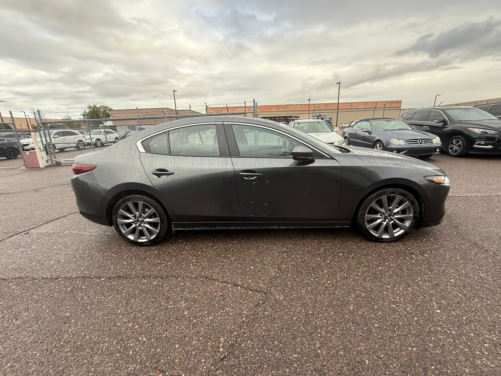 2024 Mazda Mazda3 2.5 s Preferred photo 4