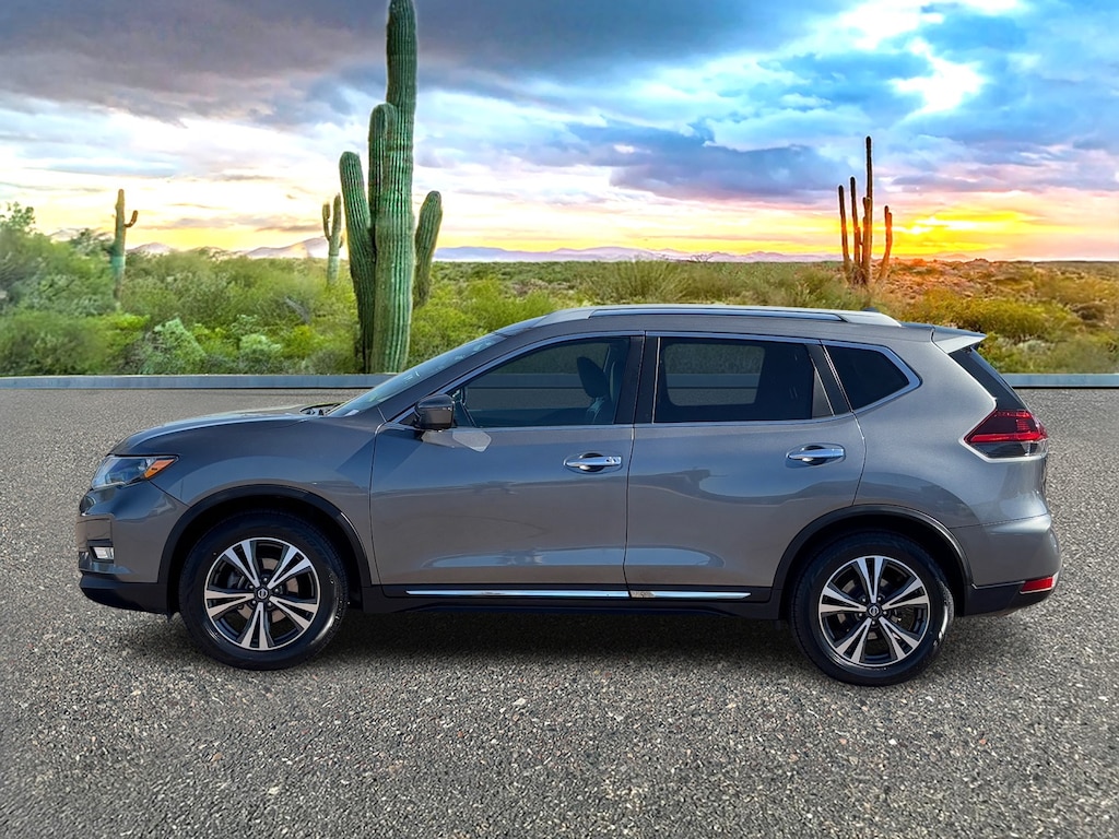 Used 2018 Nissan Rogue SL SUV