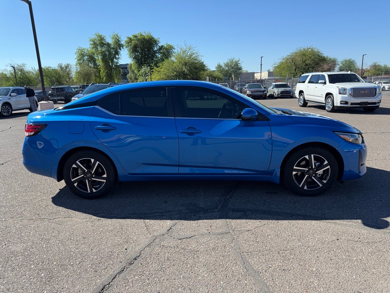 2025 Nissan Sentra SV photo 3