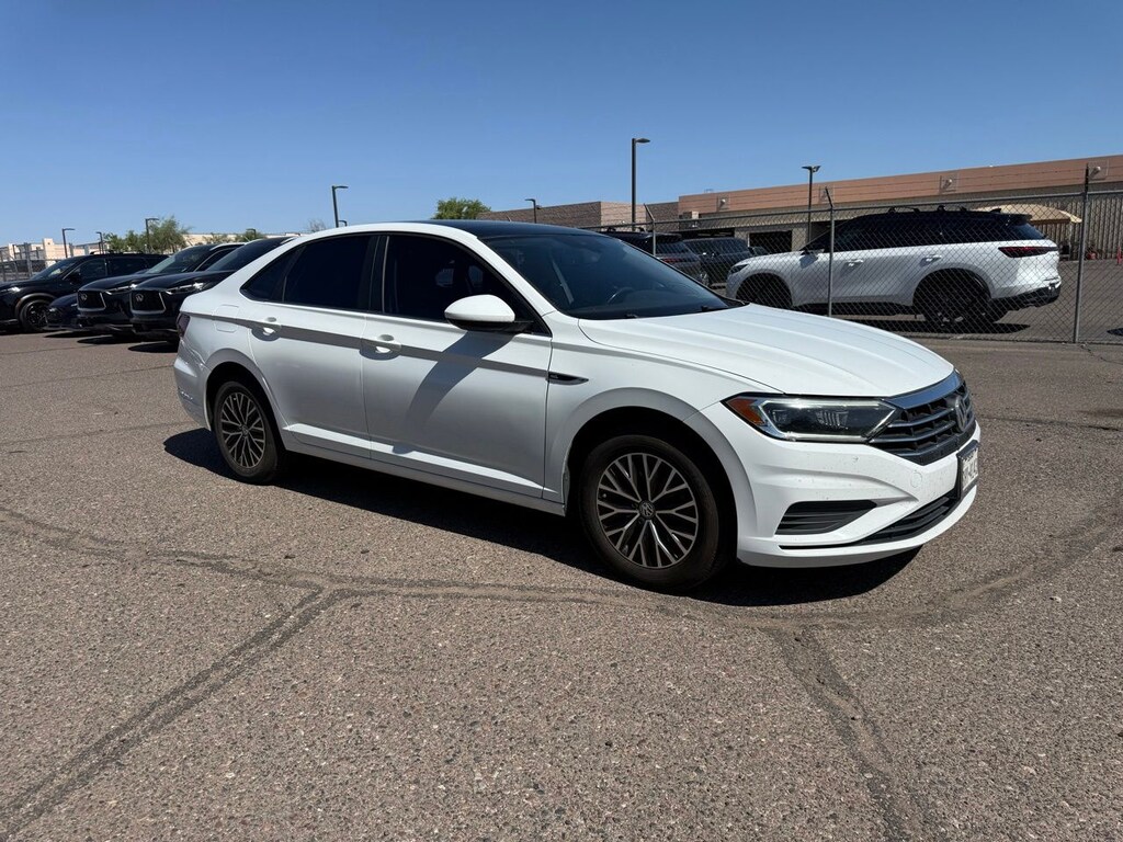 Used 2019 Volkswagen Jetta SEL Sedan