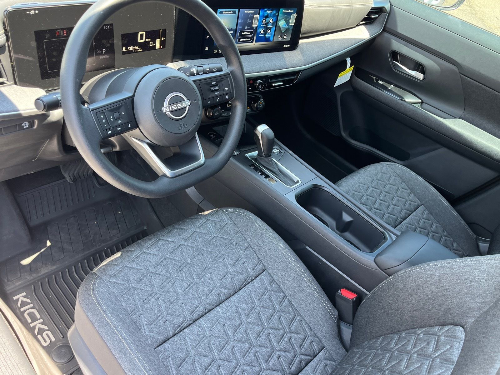 2026 Nissan KICKS SV - Photo 16