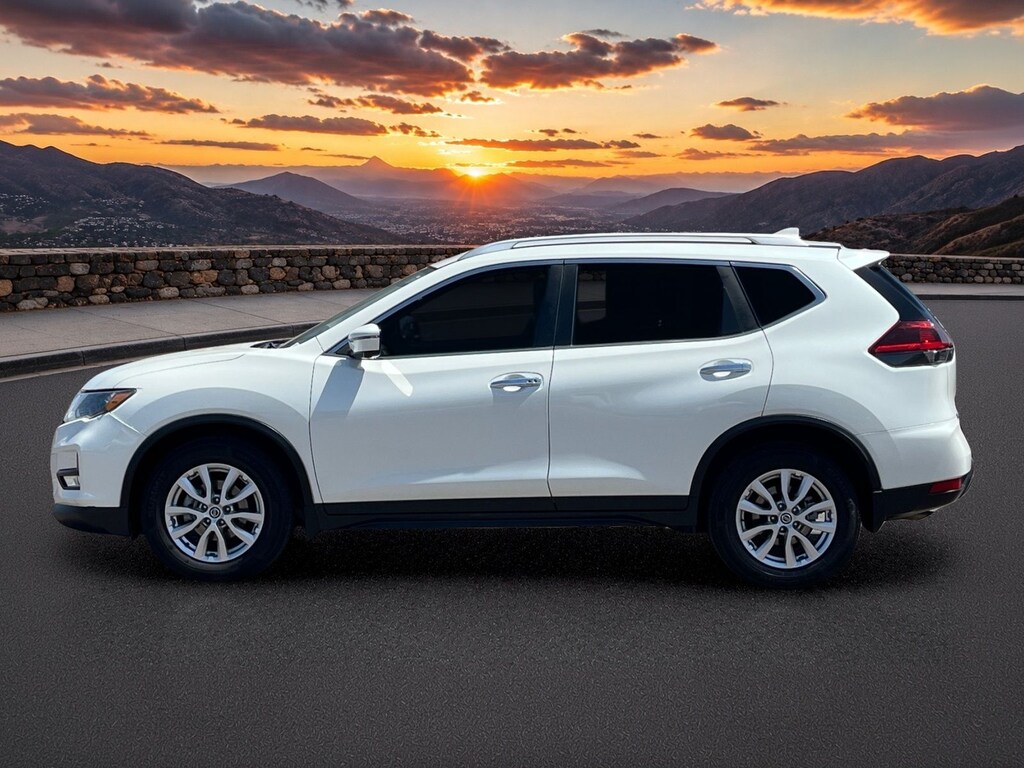 Used 2018 Nissan Rogue SV SUV