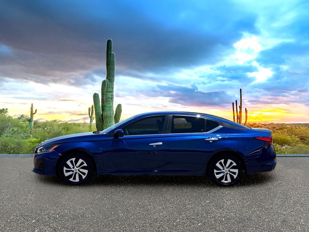 Used 2023 Nissan Altima 2.5 S Sedan