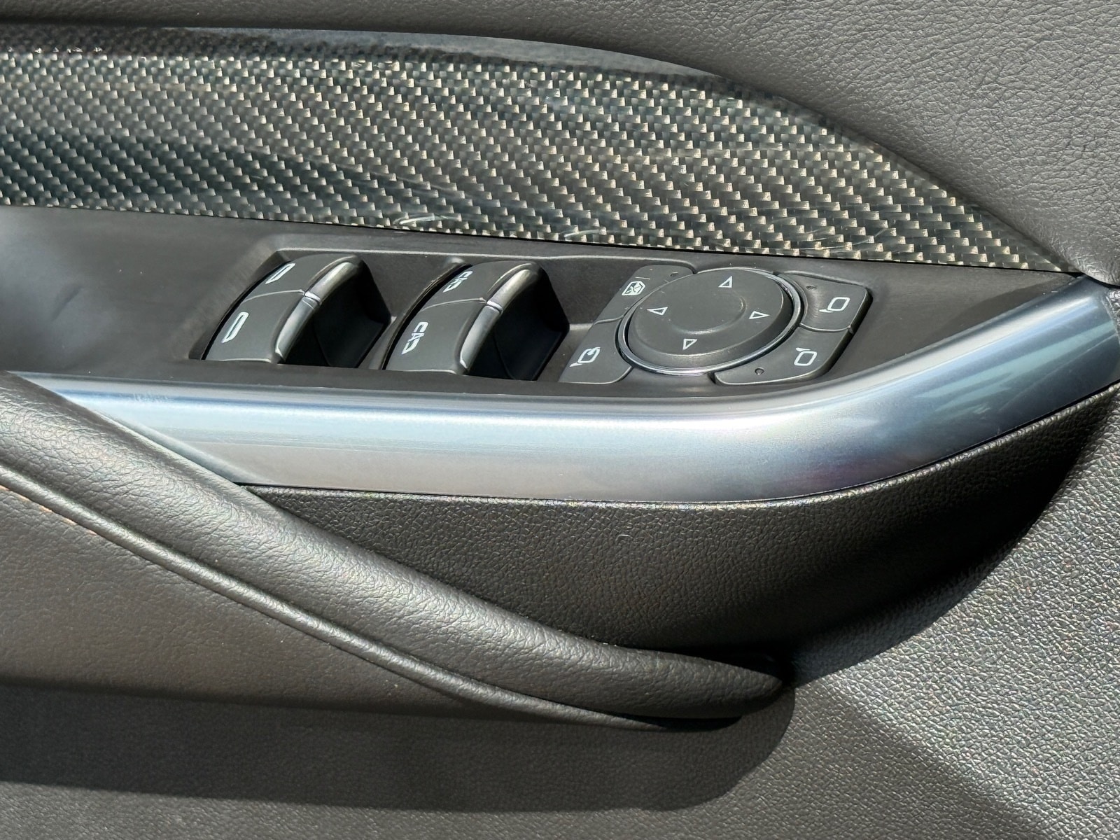 View 25