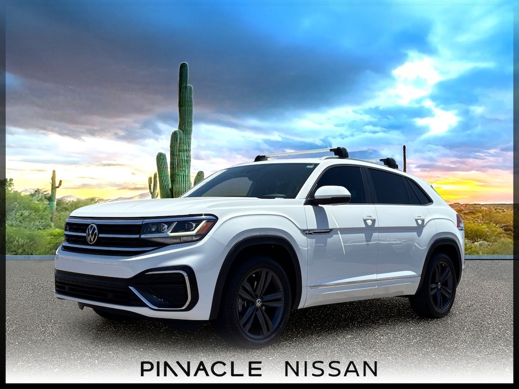 Used 2021 Volkswagen Atlas Cross Sport 3.6L V6 SE w/Technology R-Line SUV