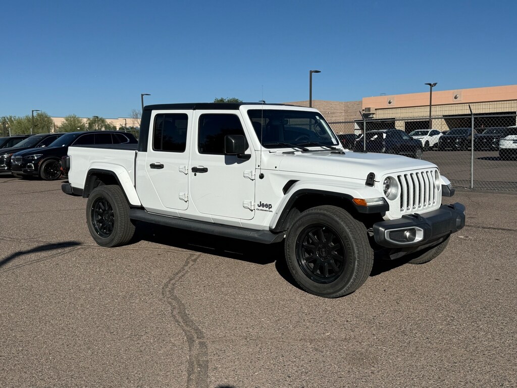 Used 2020 Jeep Gladiator Overland Truck Crew Cab