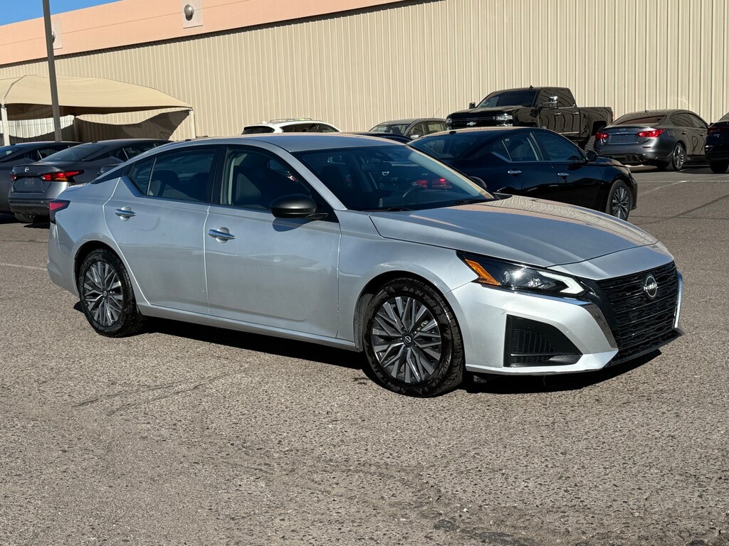 Certified 2024 Nissan Altima 2.5 SV Sedan
