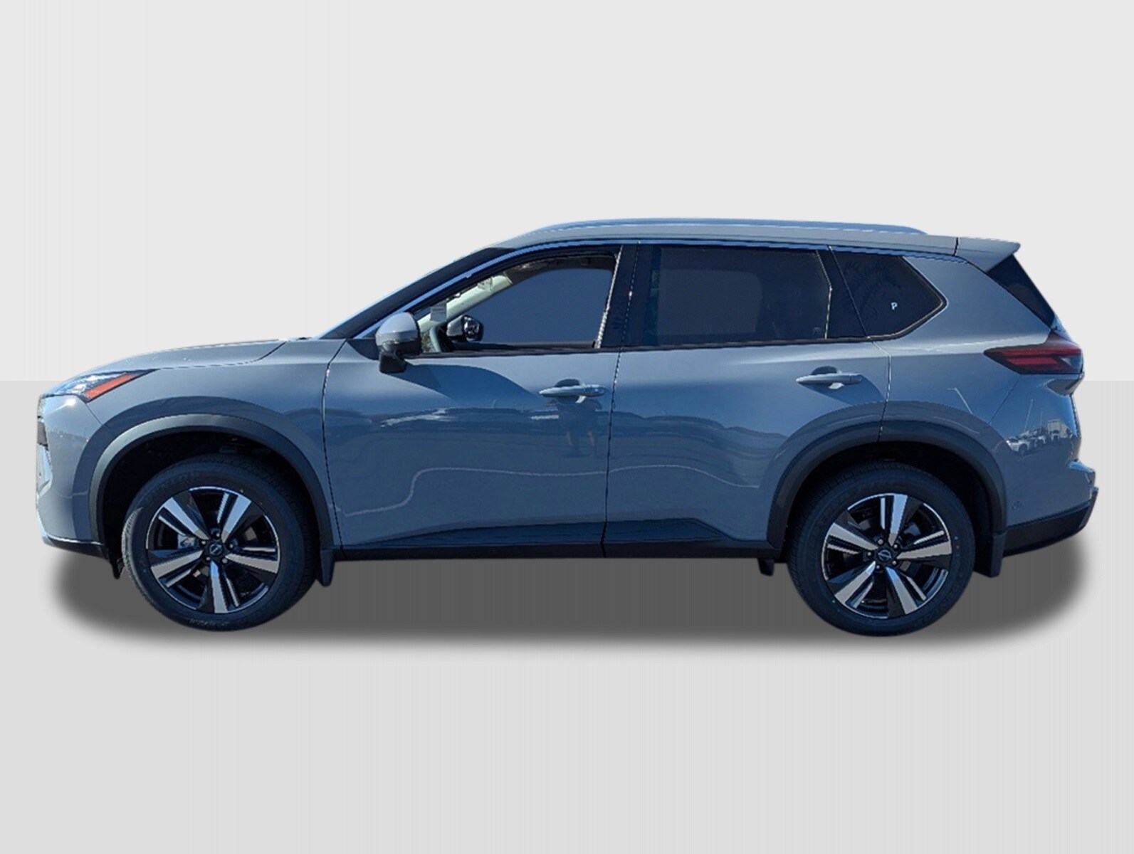 2025 Nissan Rogue SL photo 2