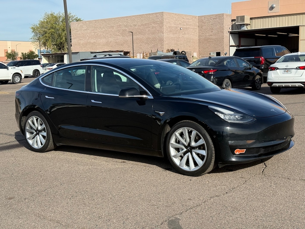 Used 2019 Tesla Model 3 Standard Range Plus Sedan