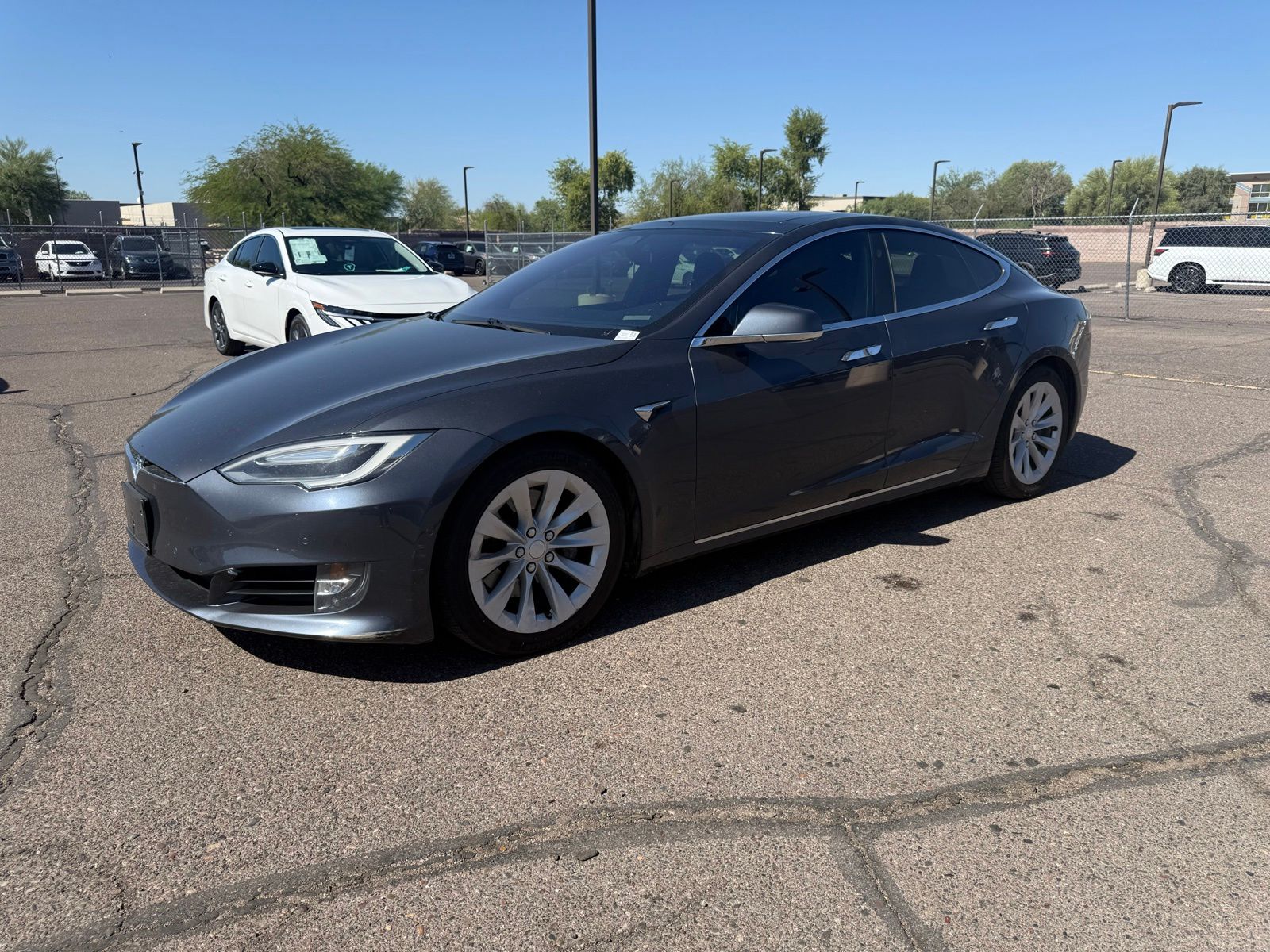 2016 Tesla Model S's photo
