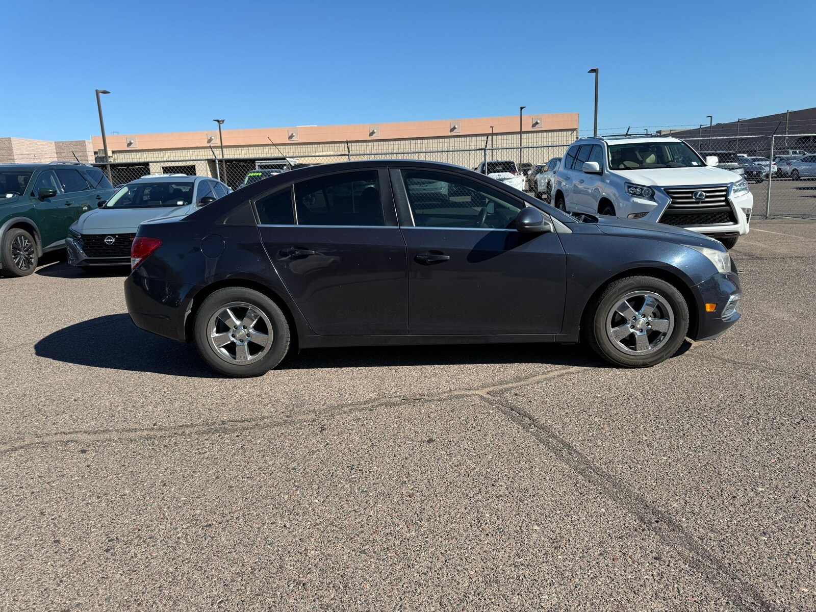 2015 Chevrolet Cruze photo 3