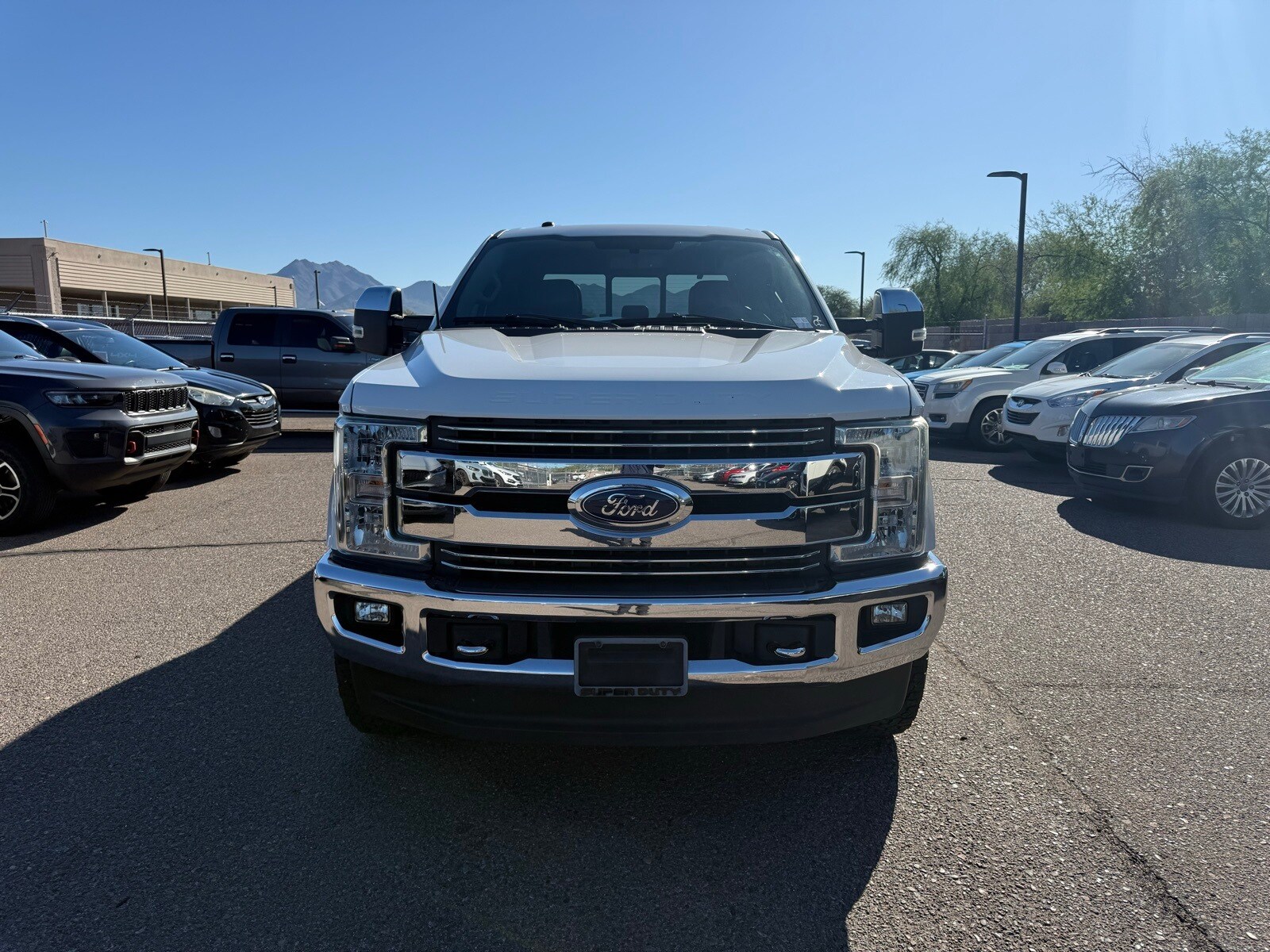 2017 Ford F-250 Lariat photo 2