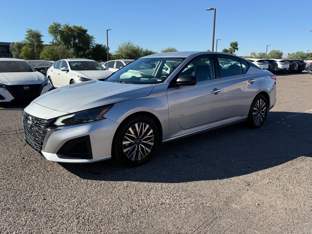 Certified 2024 Nissan Altima 2.5 SV Sedan