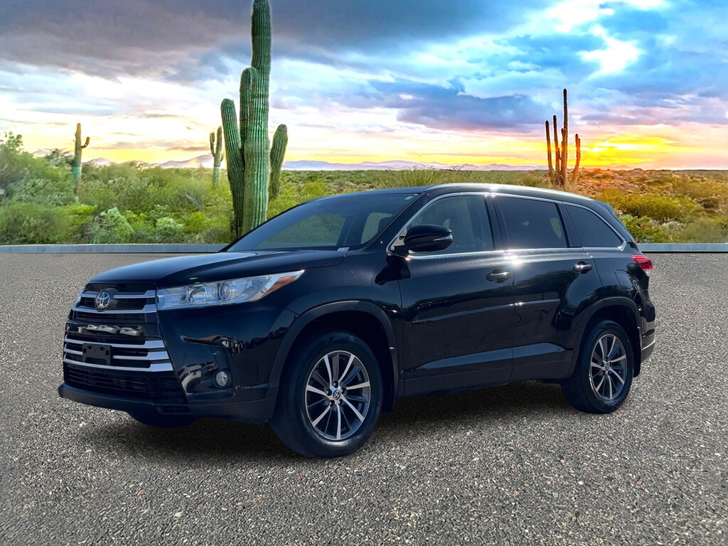Used 2019 Toyota Highlander XLE SUV