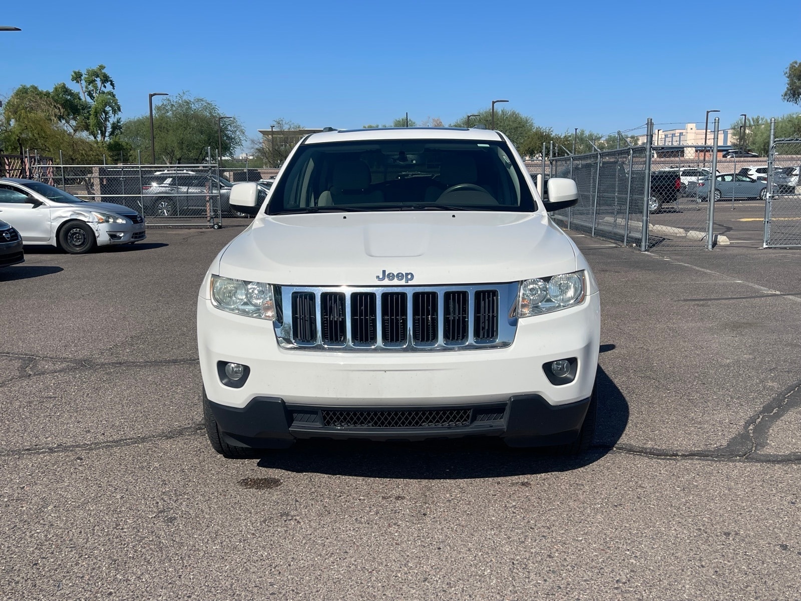 Used 2011 Jeep Grand Cherokee Laredo with VIN 1J4RR4GG6BC657727 for sale in Scottsdale, AZ