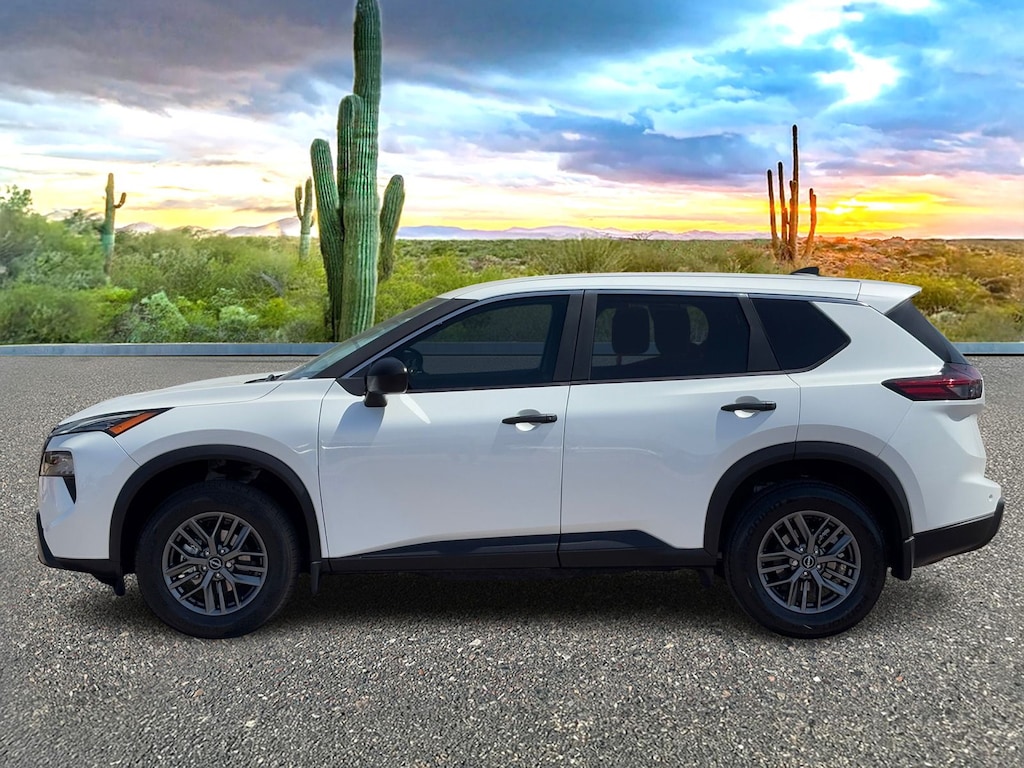 Used 2024 Nissan Rogue S SUV