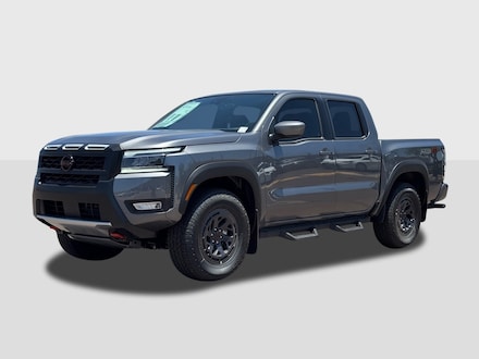 2025 Nissan Frontier PRO-4X Truck Crew Cab